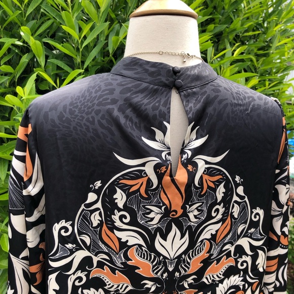 NWT Joie black patterned long sleeve blouse - Picture 6 of 7